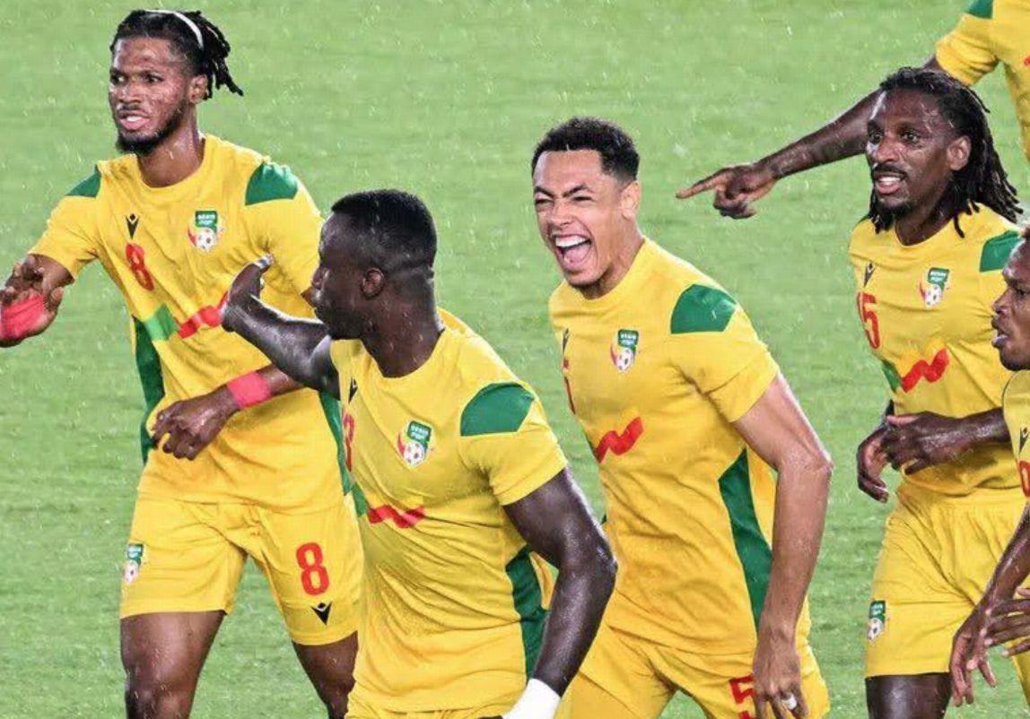 虽然尼日利, ws, src